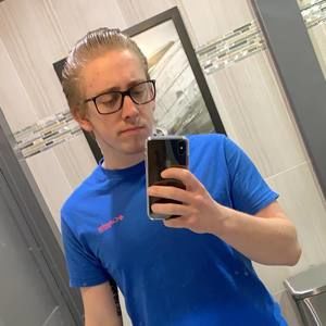 Meet your Posher, Jonathan